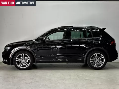 Volkswagen Tiguan 1.4i R-line / Black style / Pano / Carplay /