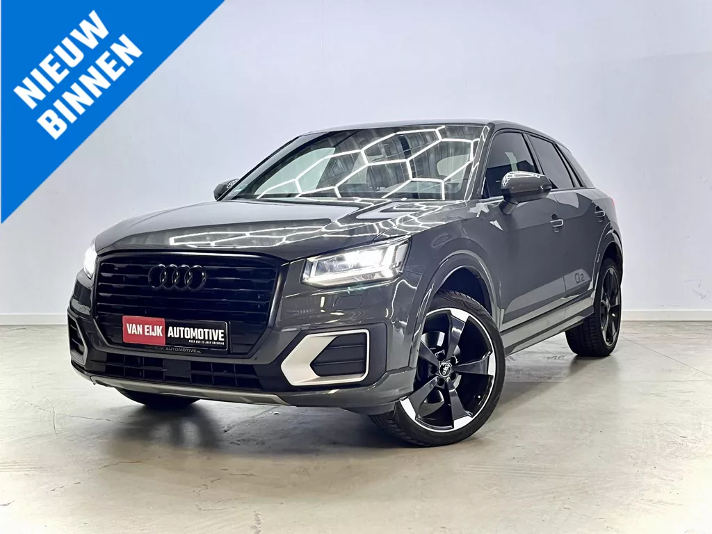 Audi Q2 35 TFSI Sport / Leer / Nano grey / Trekh / B&amp;O